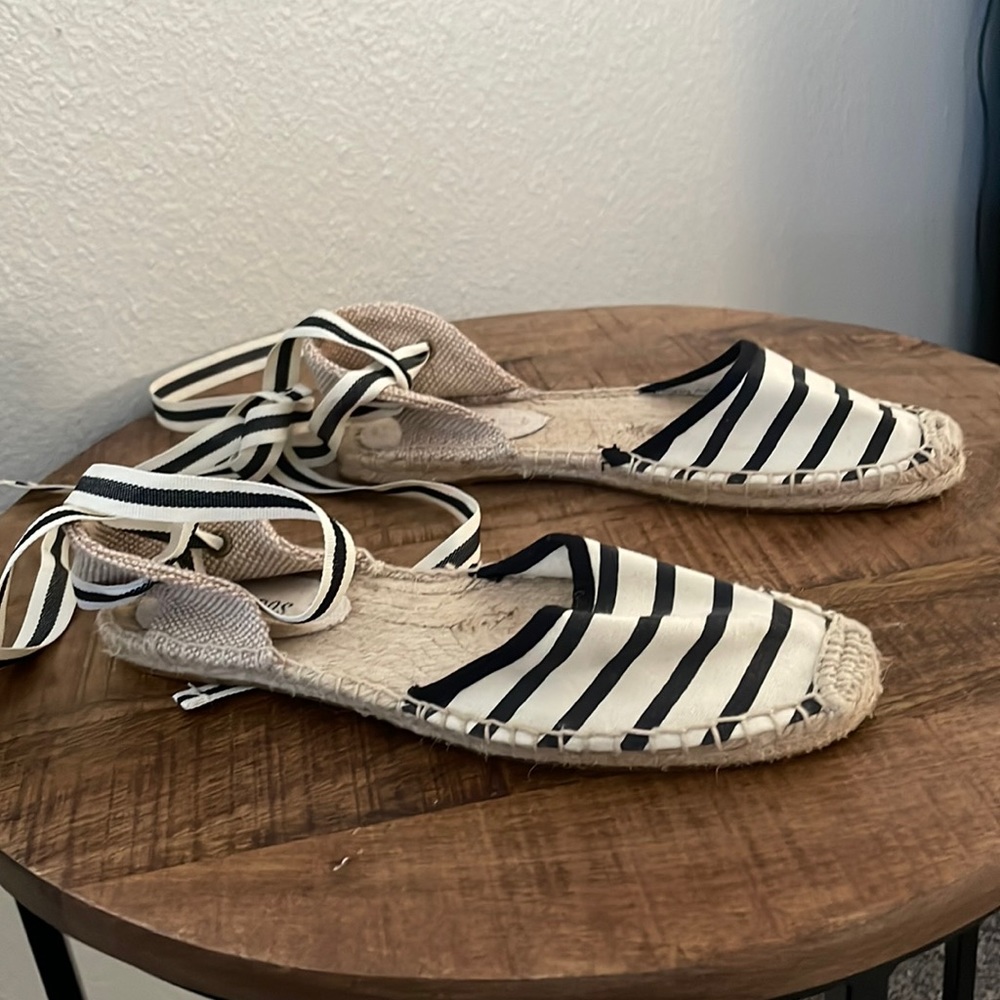 Saludos classic stripes espadrilles sandals.